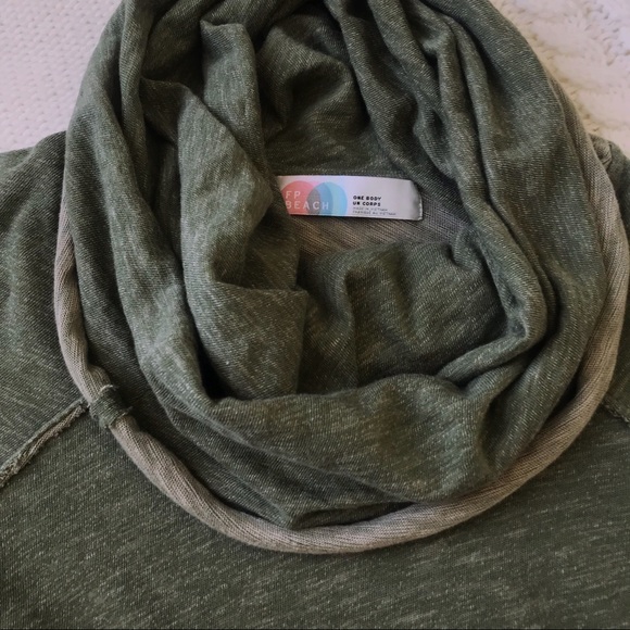 💥Free People💥Cocoon Cowl Neck Pullover - Picture 6 of 8